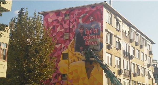 Vatan Partisi Kadıköy İlçe Başkanı Osman Erbil, daha önce de grafitinin silinmesini istemiş ve Kadıköy Belediye Başkanı'na çağrı yapmıştı.