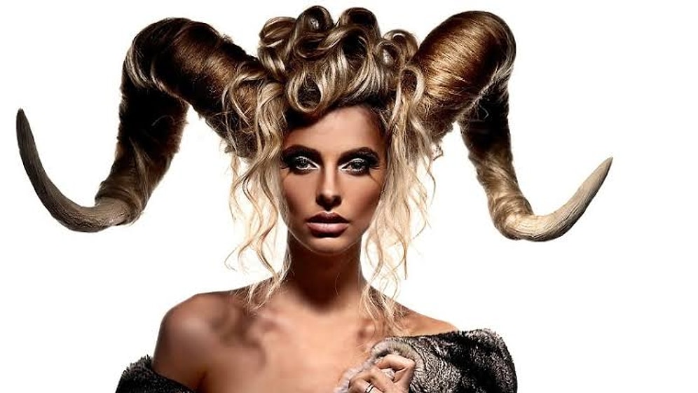 Женщины в любви: 12 типов по знаку зодиака