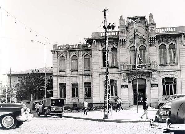Eski Kadıköy belediye binası