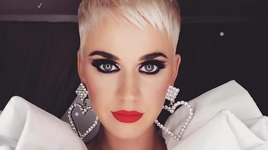 Ощутите разницу: Кэти Перри показала, как выглядит до и после вечеринки