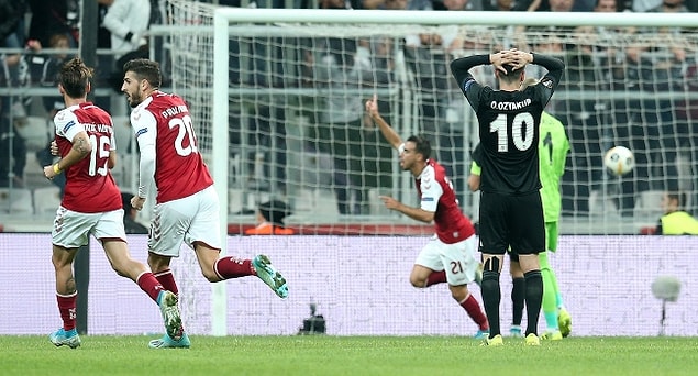 Kalan sürede başka gol olmadı ve Beşiktaş, grubundaki üçüncü maçından da mağlubiyetle ayrıldı. Namağlup durumdaki Braga ise puanını 7'ye çıkardı va gruptan çıkma şansını artırdı.