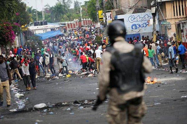 Haiti'de ise yolsuzluk karşıtı gösteriler altıncı haftasına girdi.