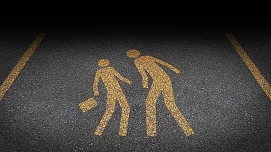 Defalarca Yumruklanmış: 12 Yaşındaki Sude Naz, Ağabey Şiddetinin Kurbanı Oldu