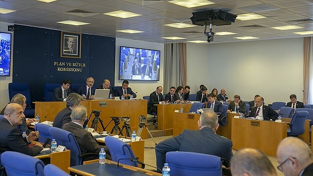 Yeni vergi düzenlemesinin 31 maddesi komisyonda kabul edildi.