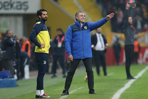 Fenerbahçe'de teknik direktör Yanal, geçen hafta ligde İttifak Holding Konyaspor'u 5-1 yendikleri maçın ilk 11'inde değişikliğe gitmedi.