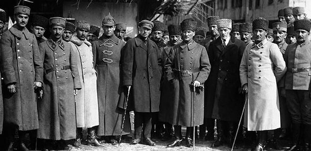 1964 - Türkiye - Sovyetler Birliği Kültür Anlaşması imzalandı.
