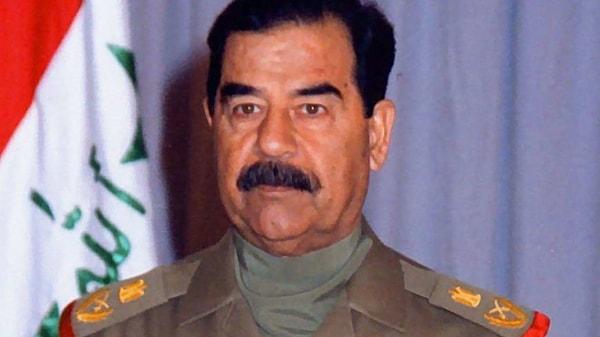 2006 - Irak'ın devrik lideri Saddam Hüseyin'e, bir kentte 148 Şiinin öldürülmesi suçundan idam cezası verildi.