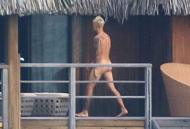 kendi hallerinde takilirlarken paparazzilerin anadan uryan ciplak goruntuledigi bahtsiz unluler