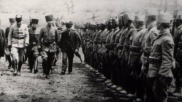 Mustafa Kemal Atatürk Hakkındaki İngiliz İstihbaratı Raporlarından: 'Tehlikeli Biri, Rakipleri Bir Araya Getirilmeli'