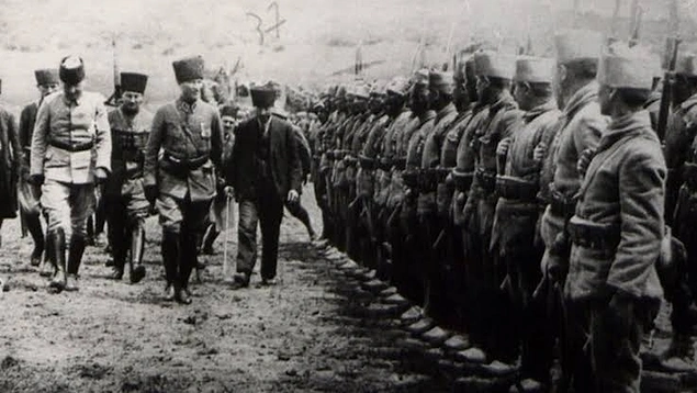 Mustafa Kemal Atatürk Hakkındaki İngiliz İstihbaratı Raporlarından: ’Tehlikeli Biri, Rakipleri Bir Araya Getirilmeli’