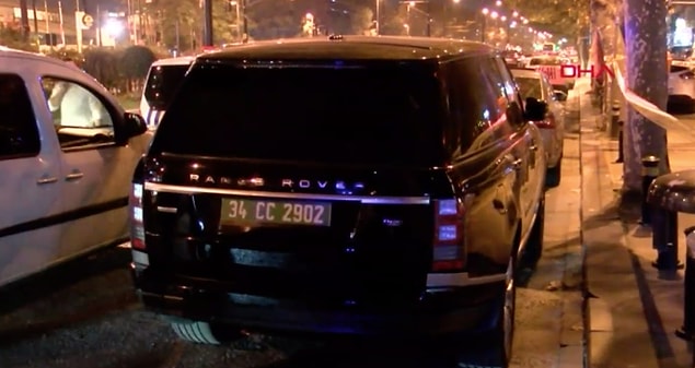 Polis, ayrıca olay mahaline yakın bir yerde bulunan lüks cipteki konsolosluk plakasının sahte olduğunu tespit etti