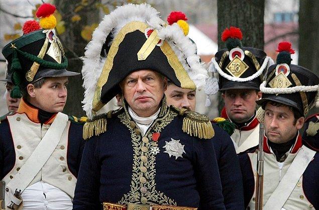 Napolyon kılığında, kendi hayatına da son vermeyi planladığı ortaya çıktı