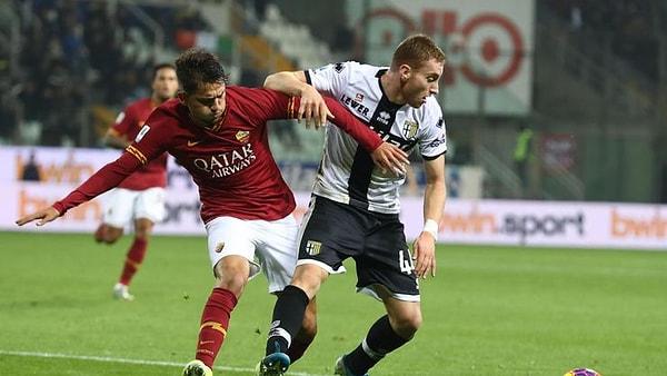 Roma'nın deplasmanda Parma'ya 2-0 yenildiği karşılaşmada, Cengiz Ünder 65. dakikada maça dahil oldu. Mert Çetin ise kırmızı kart cezası sebebiyle oynayamadı.