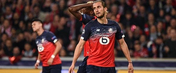 Lille, sahasında karşılaştığı maçta Metz ile 0-0 berabere kaldı. Yusuf Yazıcı ve Zeki Çelik maça ilk 11 başladı ve 90 dakika sahada kaldılar.