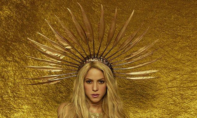 Shakira yıllardır sahnedeki duruşu ile hepimizi kendine hayran bırakıyor...