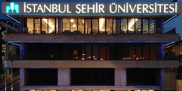 Yaşanan ilk şok Murat Ülker'in desteğini kesmesi oldu