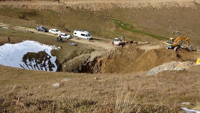 Kültür ve Turizm Bakanlığı'ndan 'Dipsiz Göl' Açıklaması: 'Göl Kurudu, Sorumlular Görevden Uzaklaştırıldı'