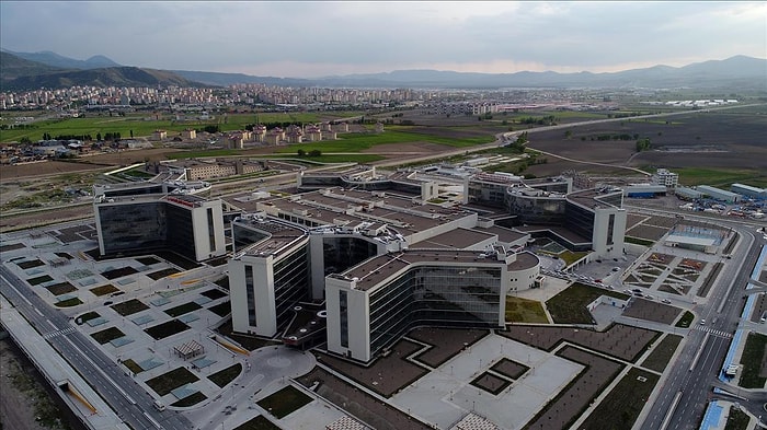 'Kamu Özel Ortaklığı' Modeli İptal: Şehir Hastanelerini Devlet Yapacak