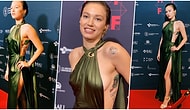 Buralar Alev Aldı! Melisa Şenolsun, 2. Hollywood Türk Filmleri Festivali'nde Giydiği Seksi Elbisesiyle Ortalığı Yakıp Geçti!