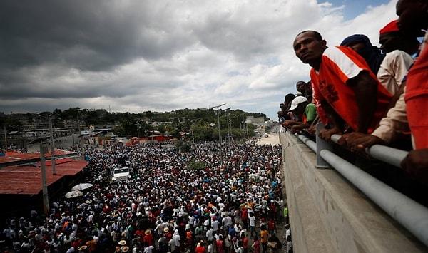 Port-au-Prince'deki protestolara Haitili müzisyenler ve sanatçılar da davet edildi.