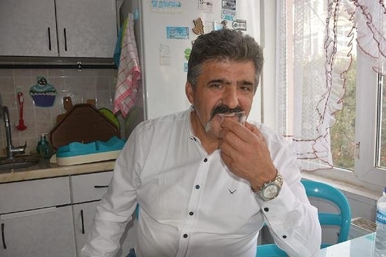 40 Yıldır Cam Yiyen Adam: 'Restoranda Bardak Kırıldı, Ben de Bardağı Isırıp Yedim, İlk Orada Başladı'