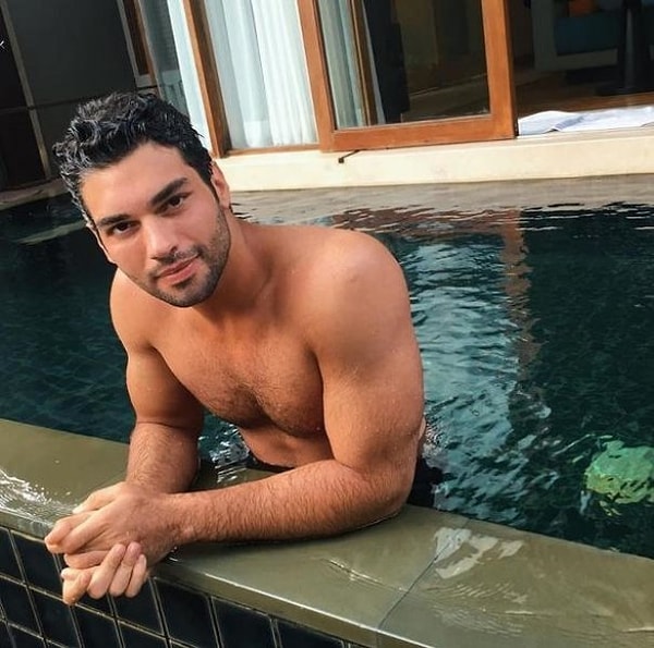 12. Шюкрю Озилдыз