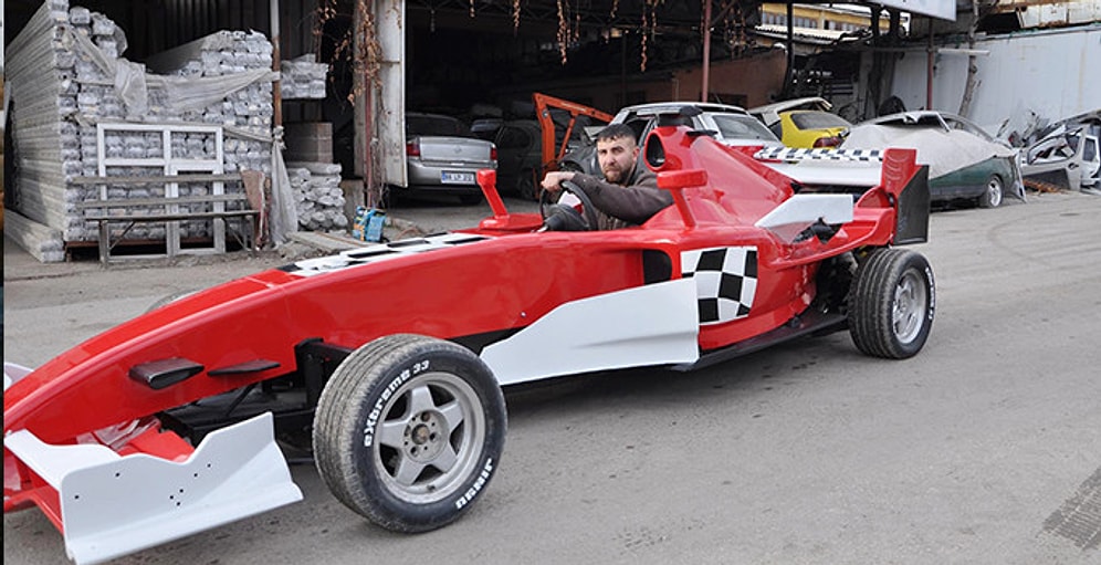 Çocukluğundan Beri Hayali Olan Formula 1 Aracını Kendisi Yapan Kaporta Ustası