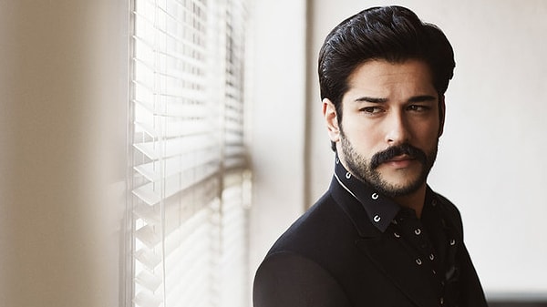 7. Бурак Озчивит