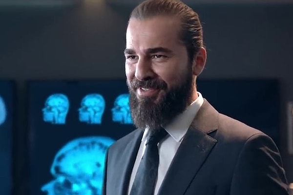 3. Энгин Алтан Дюзьятан