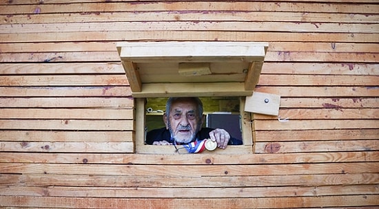 Otostop Çekerek 36 Ülke Gezen Adam 66  Yıl Sonra Türkiye'ye Döndü!