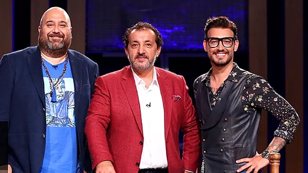 10. MasterChef Türkiye'de işler biraz karıştı! Oyların hileli olduğu, yarışmanın da kurgudan ibaret olduğu söylentileri ortaya atıldı...