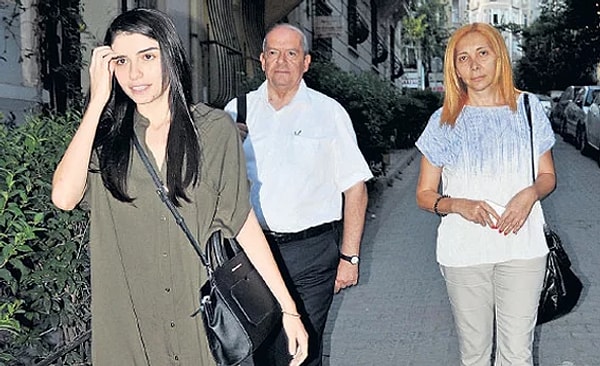 4. Хазар Эргючлю с родителями.