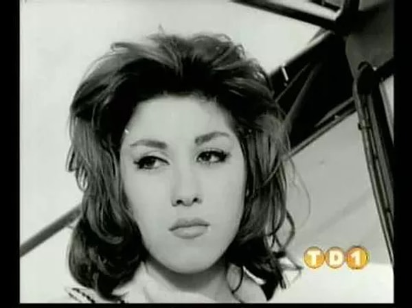 13. Небахат Чехре. Птица в неволе. (1962 г.)