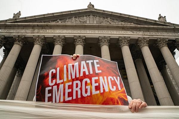 'İklim krizi', 'iklim hareketi', 'iklim inkârı' gibi ifadeleri geride bıraktı