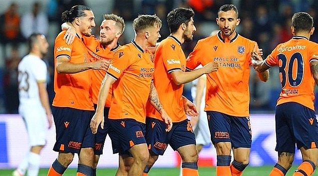 Ligde son 10, Avrupa'da son 3 maçında yenilgi yüzü görmeyen Başakşehir, seyircisi önünde galibiyet hedefliyor!