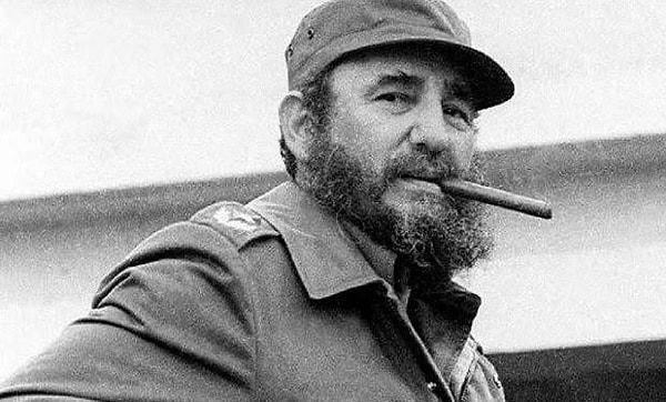 7. Fidel Castro yönetiminde komünistleşmiş Küba'ya karşı açılacak savaşın halk tarafından desteklenmesi için ABD'de CIA çeşitli terörist saldırıları düzenlemiş ve bunların hepsi Küba'nın üstüne atılmıştır.