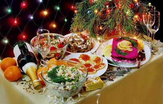 5 салатов к новогоднему столу, после которых гости будут считать вас богом готовки
