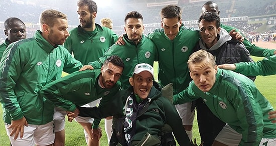 Fedakar Taraftarın Fedakar Annesi: Serebral Palsi Hastası Oğlunu Tüm Zorluklara Rağmen Maça Götüren Anne!