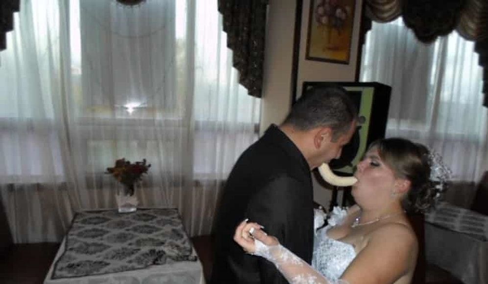 Düğünlerden Efsane Görüntüler Paylaşan 'Düğün Terörü' Hesabından İzlerken Yerin Dibine Gireceğiniz 15 Video!