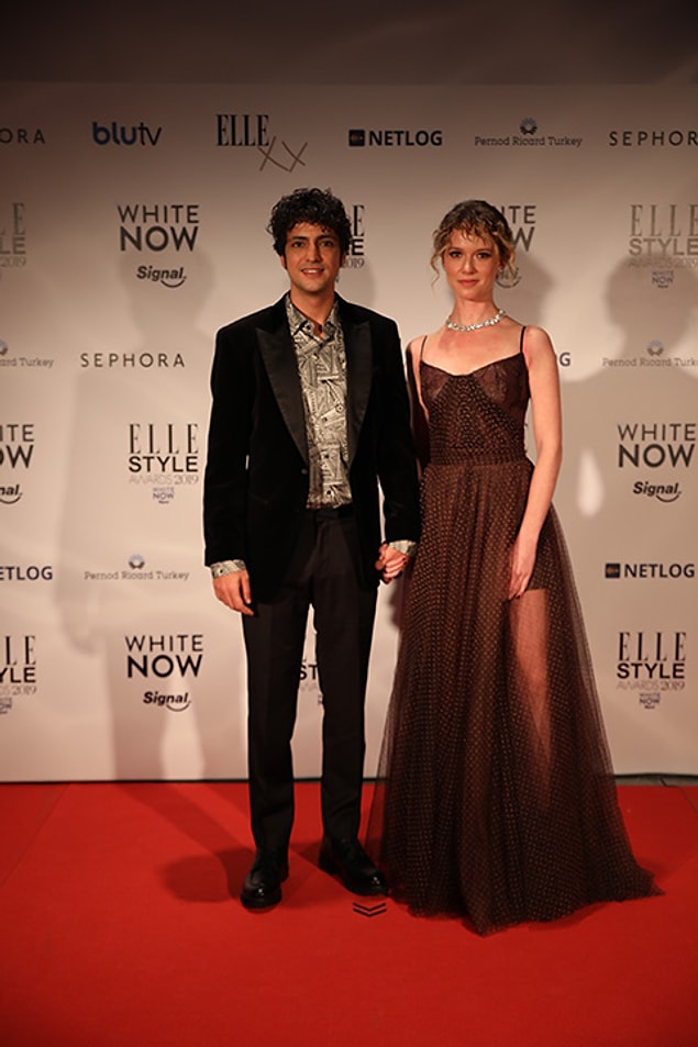 6. Taner Ölmez & Ece Çeşmioğlu