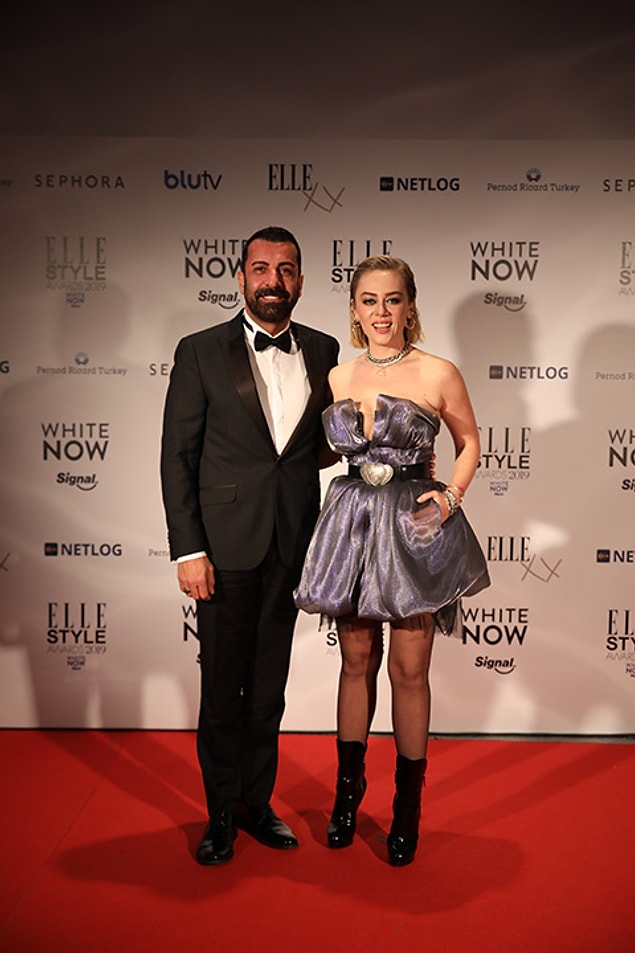 12. Demet Evgar & Emre Karayel