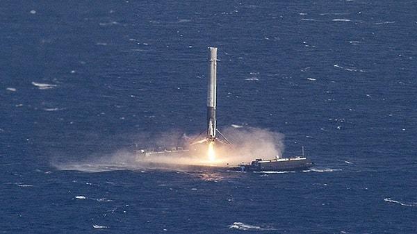 22. SpaceX gelecek için büyük adımlar attı, Falcon 9 roketinin dikey inişi tarihe geçti!