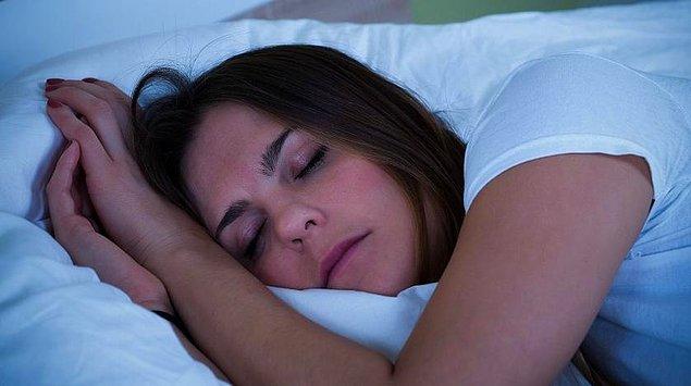 10. Yatağı ısıtıp rahatlıkla uykuya dalmanızı sağlar.