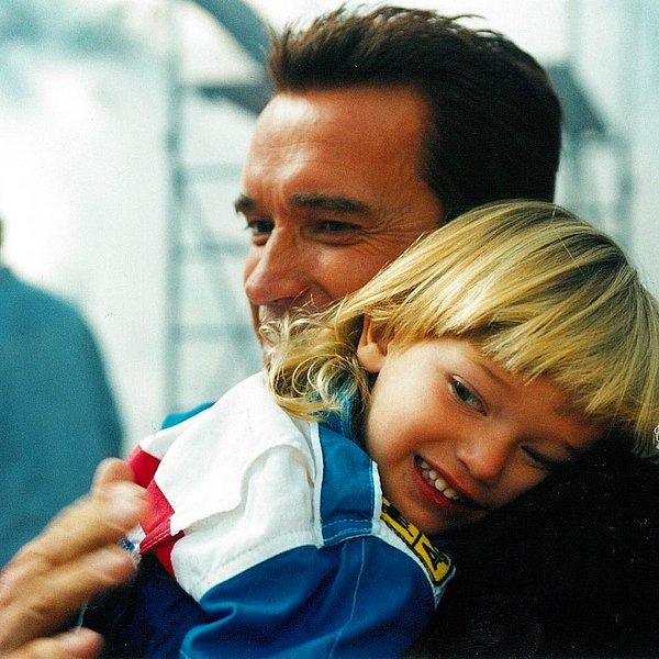 6. Arnold’a göre çocuklarının iyi bir şekilde büyüdüğünü görmek hayattaki en önemli neşe kaynağı!