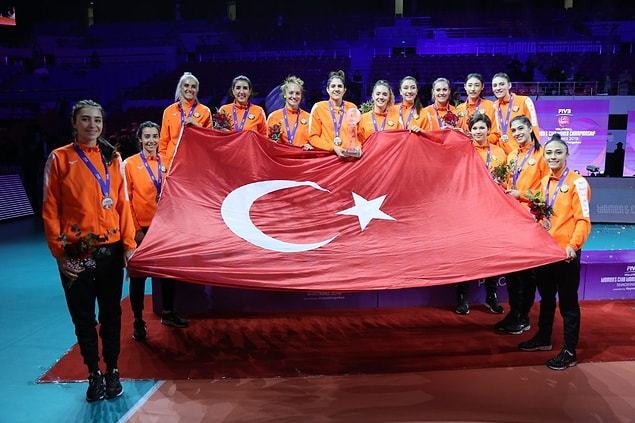2 dünya şampiyonluğu bulunan bu turnuvada da finale yükselen takımımız final maçında rakibine 3-1 yenilerek ikinciliğin sahibi oldu.