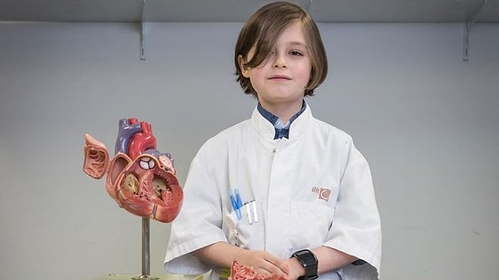 En Genç Üniversite Mezunu Olmaya Hazırlanıyordu: 9 Yaşındaki Laurent Okulu Bıraktı