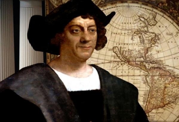 6. Christopher Columbus, deniz kızlarını gördüğünü iddia etmiştir. Bununla da kalmayıp, deniz kızlarının düşünüldüğü kadar güzel olmadığını ve erkeksi yüzleri olduğunu eklemiştir.