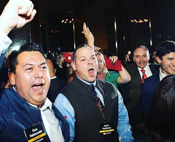 "Это невероятно!", - делились своими чувствами сотрудники компании.