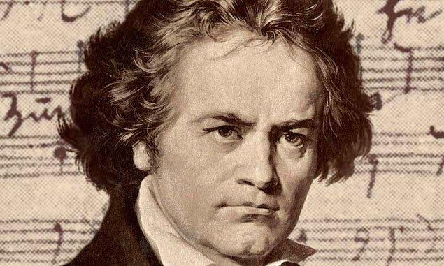 Beethoven'nın 250’inci yıl dönümü şerefine yarım kalan efsane bestesi yapay zeka sayesinde tamamlanıyor!