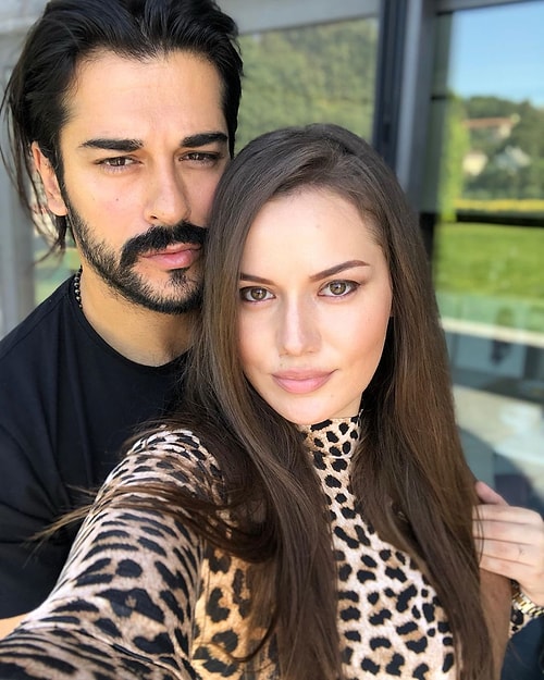 Doğuştan Yakışıklı! Fahriye Evcen, Burak Özçivit'ten Ziyade Kendisine Daha Çok Benzeyen Bebeği Karan'ın Fotoğraflarını Paylaştı